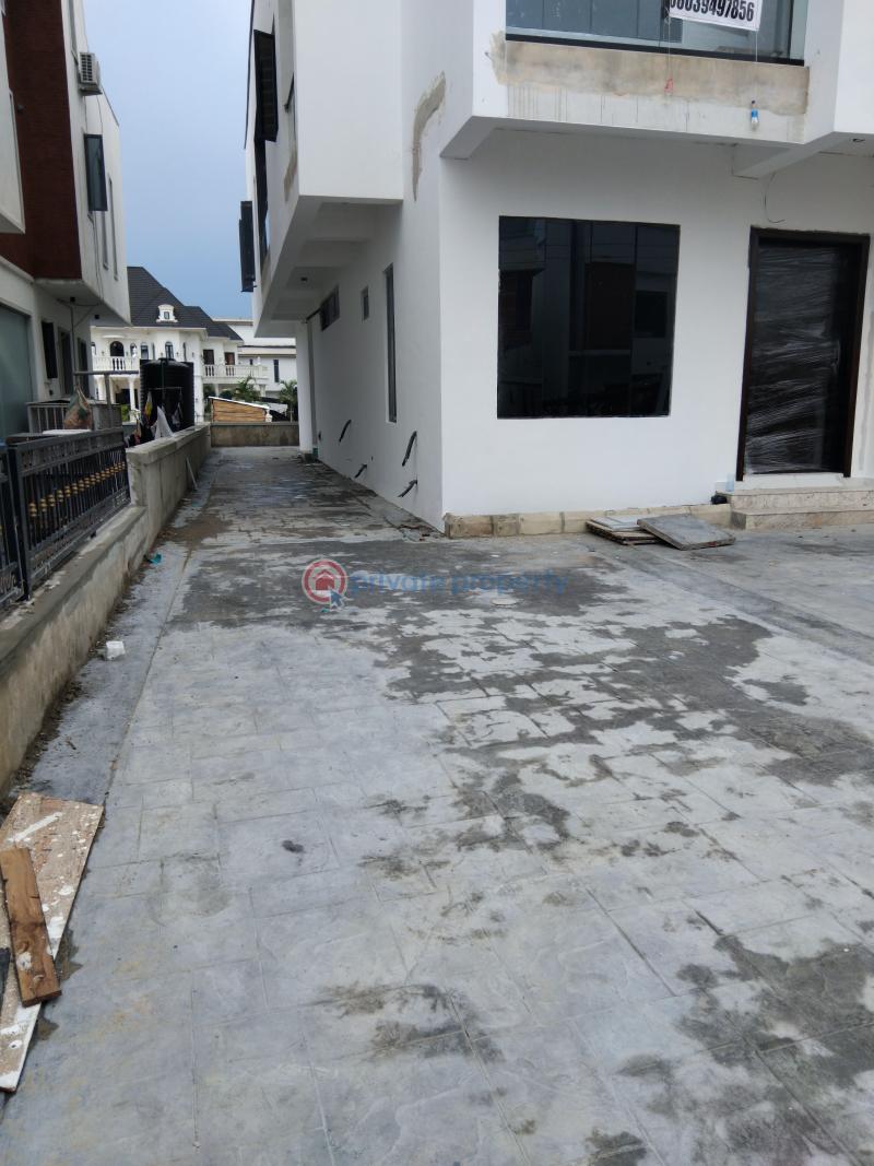 5 bedroom Detached Duplex For Sale Megamound Estate Lekki Phase 2 Lagos - 8