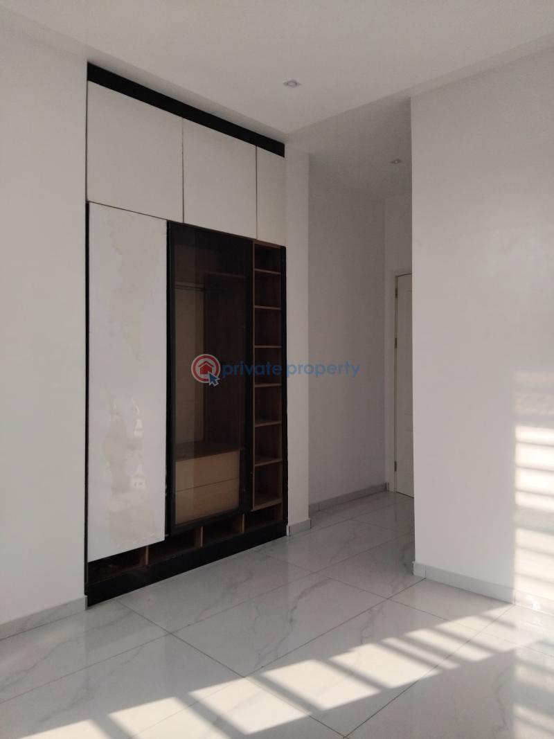 5 bedroom Detached Duplex For Sale Megamound Estate Lekki Phase 2 Lagos - 11