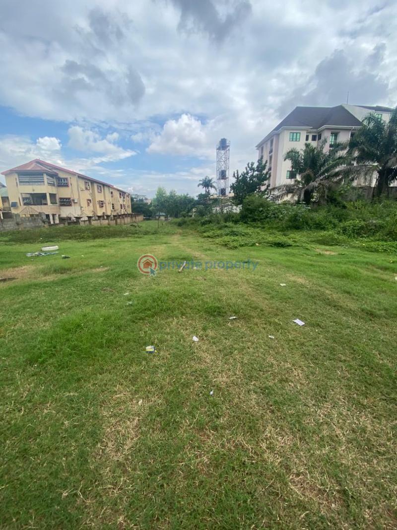 Commercial Property For Rent Area 1-11 Abuja Phase 1  - 3