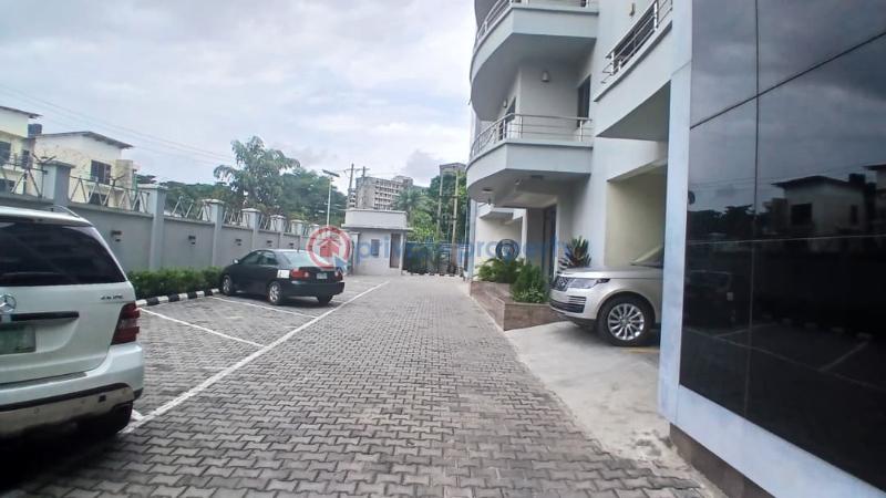 3 bedroom House For Sale Ikoyi Lagos - 17
