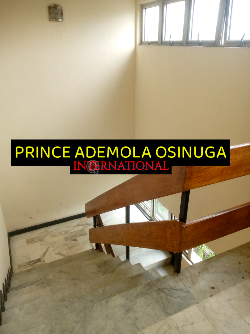 3 bedroom Block Of Flats For Rent Victoria Island Lagos - 8