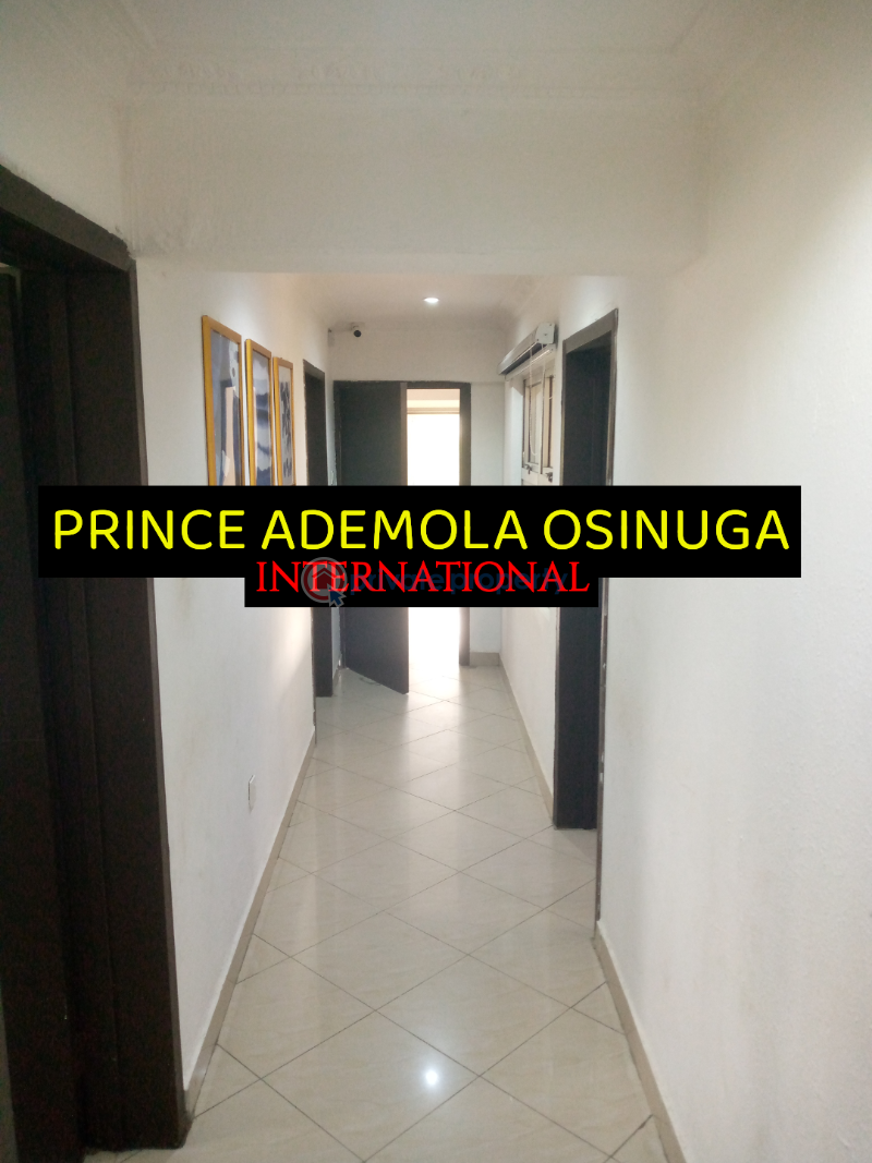 3 bedroom Block Of Flats For Rent Victoria Island Lagos - 5