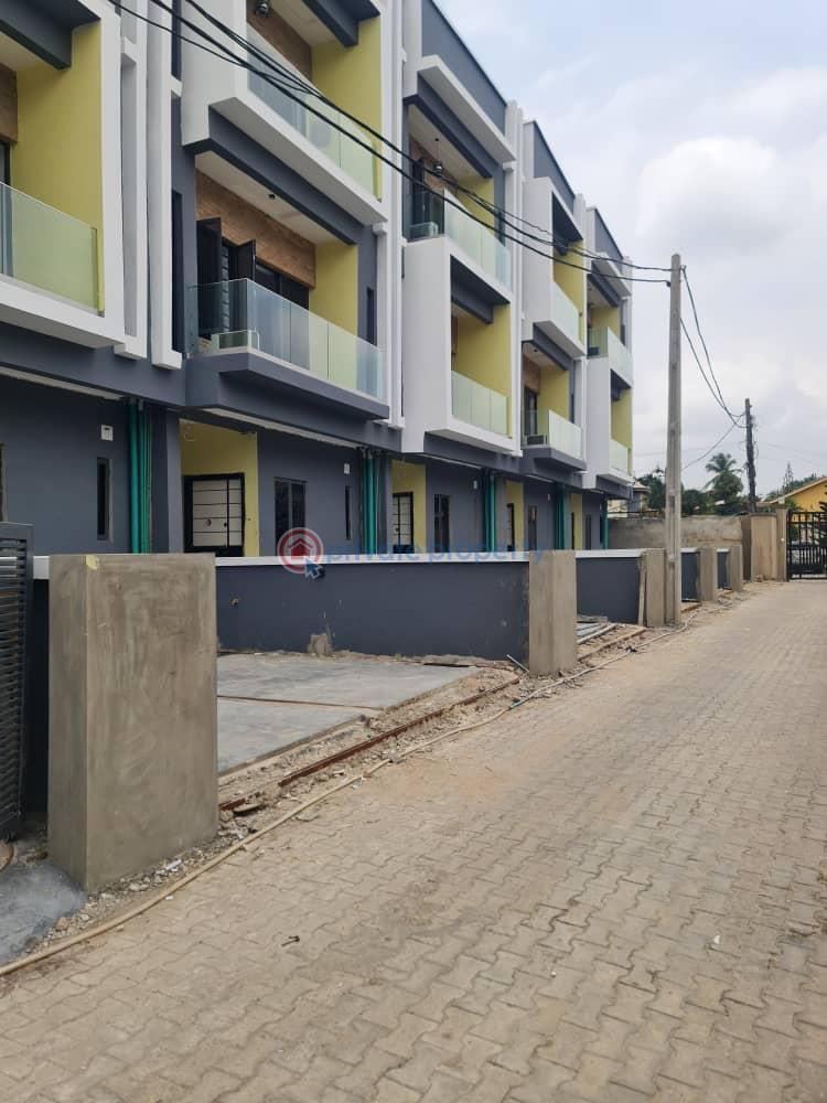 4 bedroom Terrace For Sale Ikeja GRA Lagos