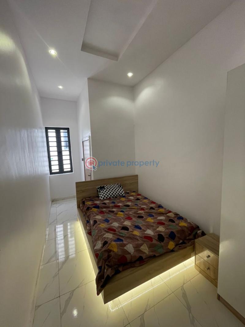 Partly furnished 3 bed terrace with 1bq - 6 3 bedroom Terraced Duplex For Rent Harris Drive Victoria Garden City Lekki Lagos - 6