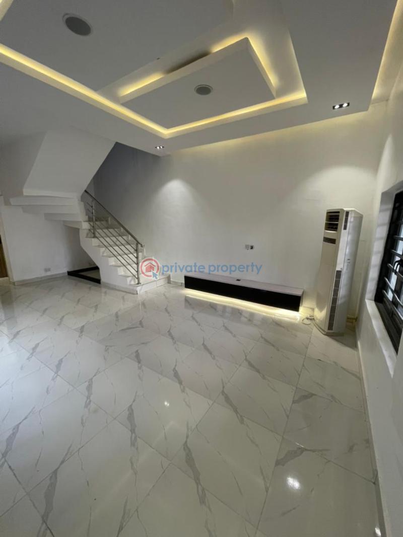 Partly furnished 3 bed terrace with 1bq - 2 3 bedroom Terraced Duplex For Rent Harris Drive Victoria Garden City Lekki Lagos - 2