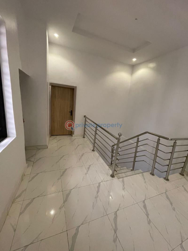 Partly furnished 3 bed terrace with 1bq - 5 3 bedroom Terraced Duplex For Rent Harris Drive Victoria Garden City Lekki Lagos - 5