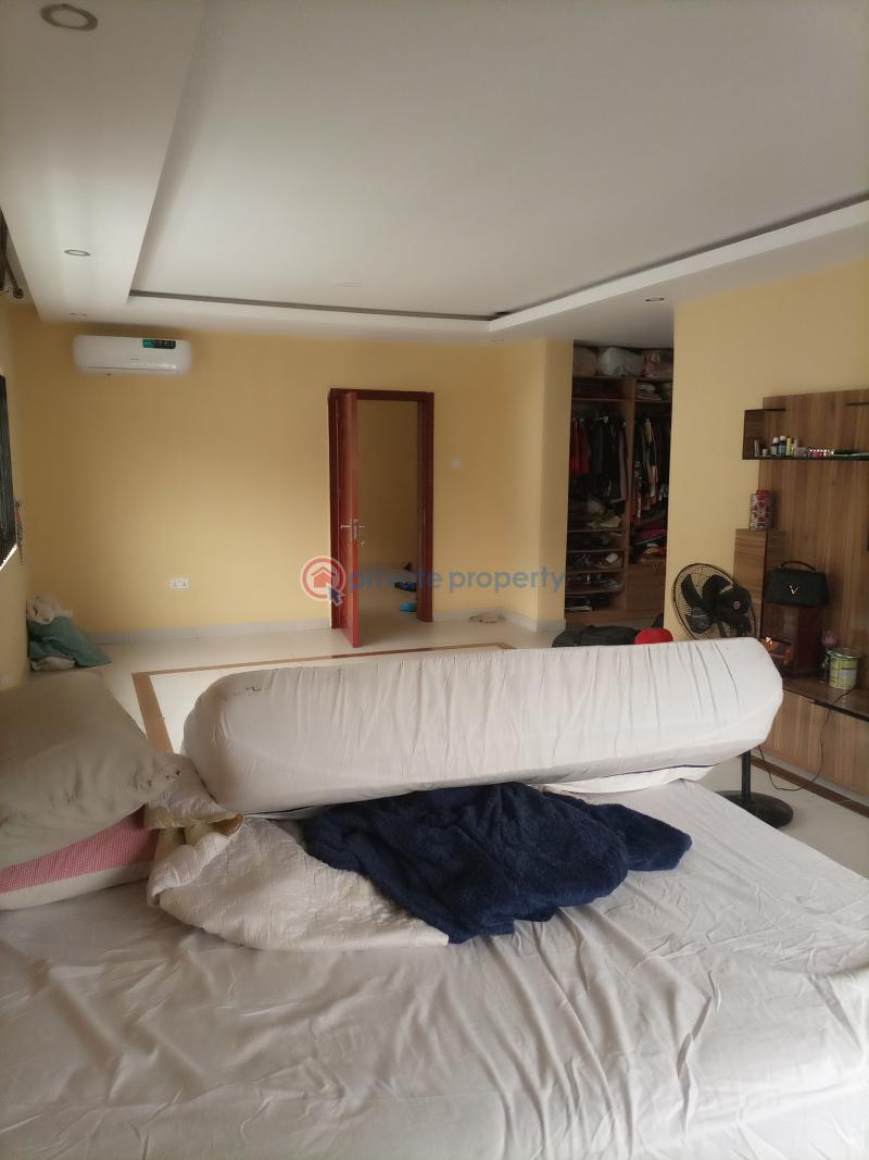 Partly furnished & spacious masters bedroom - video available - 1 1 bedroom Self Contain For Rent Royal Garden City Estate Ajiwe Ajah Lagos - 1