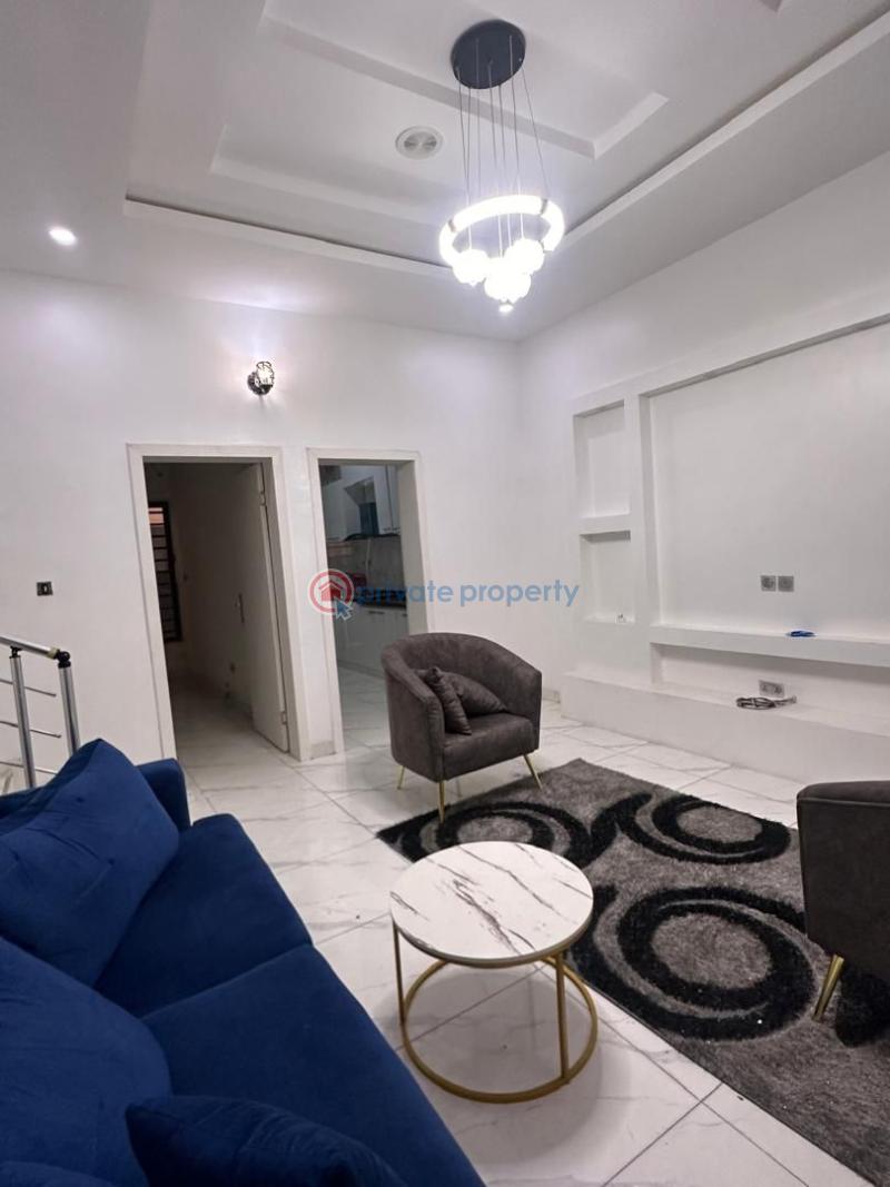 Partly furnished brand new 3bedroom in a serviced estate - 1 3 bedroom Block Of Flats For Rent Ikota Villa Estate Ikota Lekki Lagos - 1