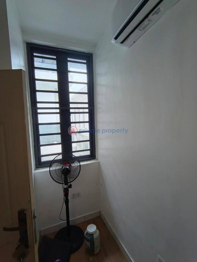 1 bedroom Mini Flat For Rent Ologolo Lekki Lagos - 4