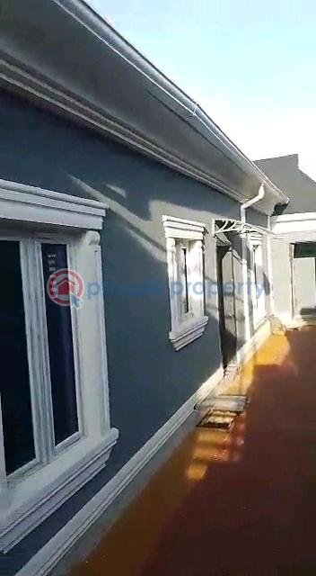 Pay and park in 3bedroom bungalow - 43 3 bedroom Detached Bungalow For Sale Ikola Road , Command Abule Egba Lagos - 43