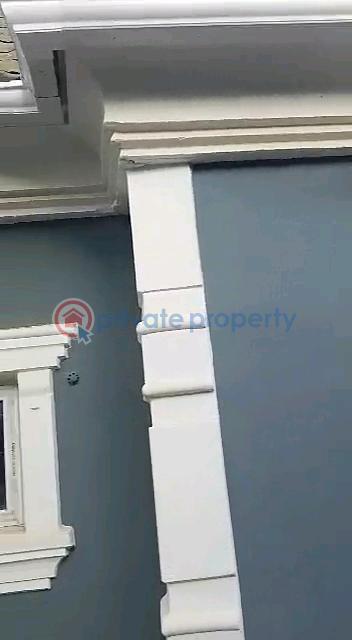 Pay and park in 3bedroom bungalow - 24 3 bedroom Detached Bungalow For Sale Ikola Road , Command Abule Egba Lagos - 24