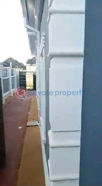 Pay and park in 3bedroom bungalow - 31 3 bedroom Detached Bungalow For Sale Ikola Road , Command Abule Egba Lagos - 31