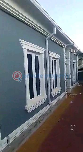 Pay and park in 3bedroom bungalow - 13 3 bedroom Detached Bungalow For Sale Ikola Road , Command Abule Egba Lagos - 13