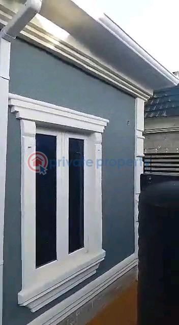 Pay and park in 3bedroom bungalow - 23 3 bedroom Detached Bungalow For Sale Ikola Road , Command Abule Egba Lagos - 23