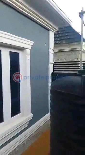 Pay and park in 3bedroom bungalow - 28 3 bedroom Detached Bungalow For Sale Ikola Road , Command Abule Egba Lagos - 28