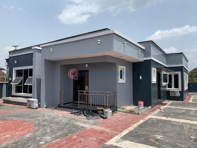 Flat & Apartment For Sale Peace Estate Ayegun Oleyo , Off Tipper Garage Akala Akala Express Ibadan Oyo - 1