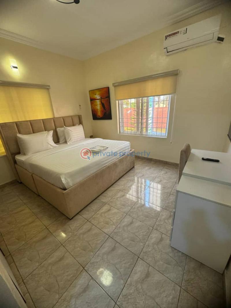 2 bedroom Block Of Flats Short let Ikeja GRA Lagos - 2