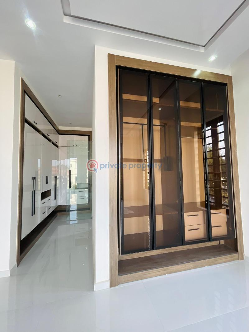 5 bedroom Detached Duplex For Sale Ikota Lekki Lagos - 5