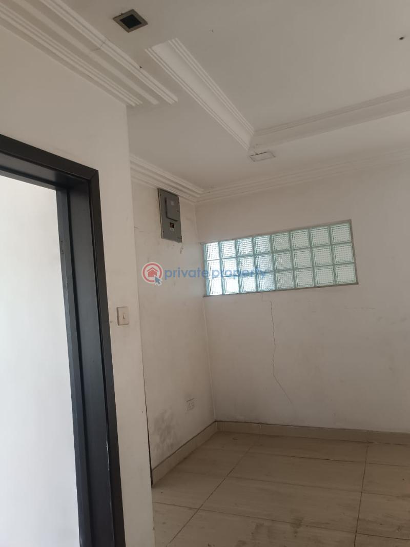 10 bedroom Semi detached Duplex For Rent Directly On Opebi Road Ikeja Lagos - 5