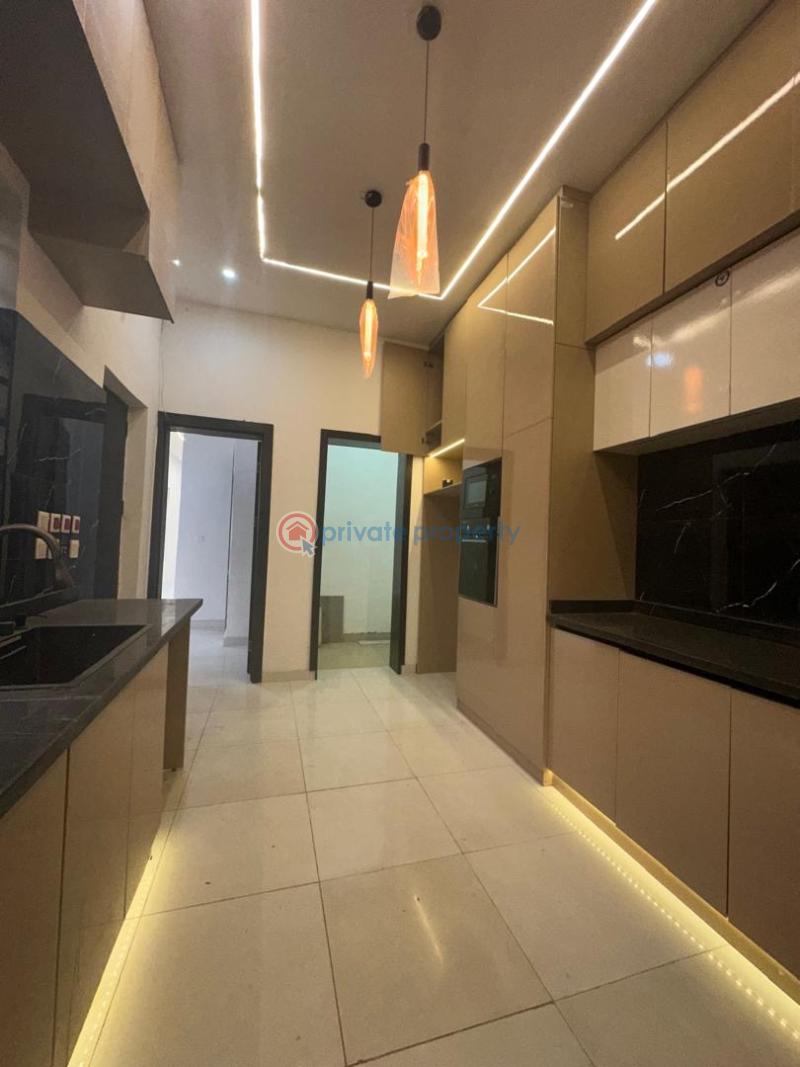 5 bedroom Duplex For Sale Thomas Estate Ajah Lagos - 1