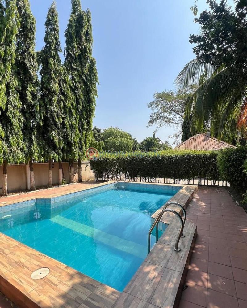 8 bedroom Detached Duplex For Sale Maitama Abuja Phase 1  - 2