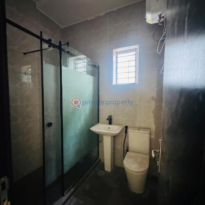 4 bedroom Detached Duplex For Sale Magodo Phase 1 Ojodu Lagos - 12