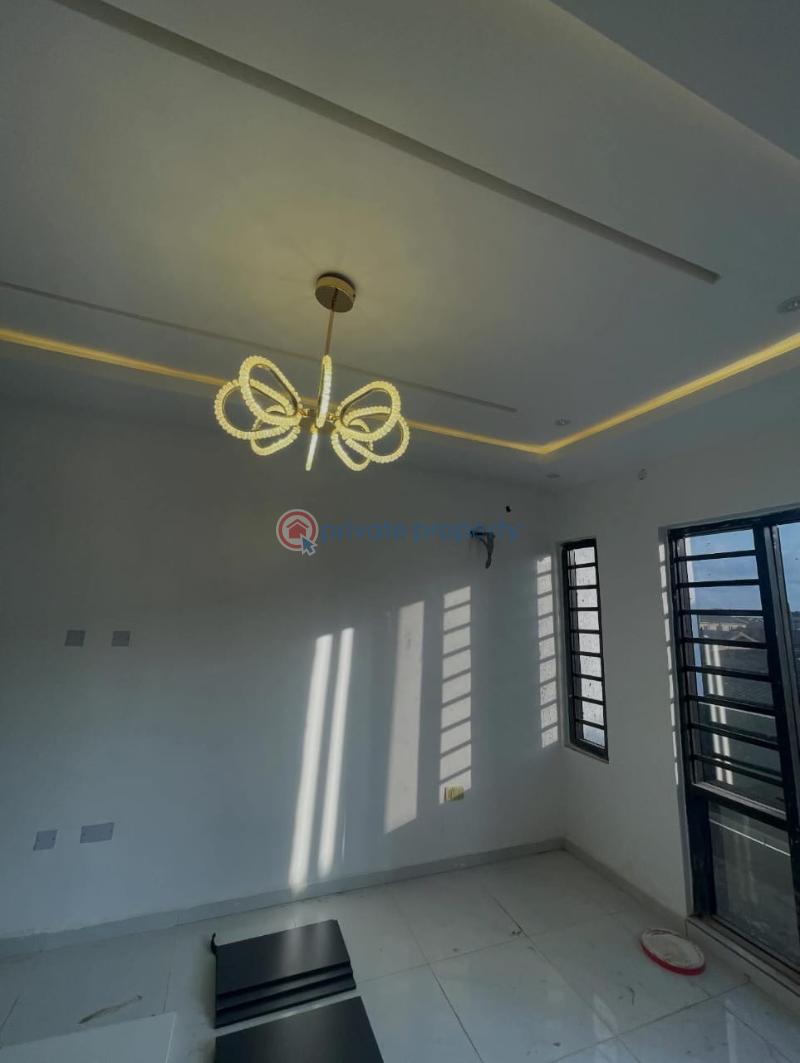 3 bedroom Terraced Duplex For Rent Orisunbare Shasha Alimosho Lagos - 7