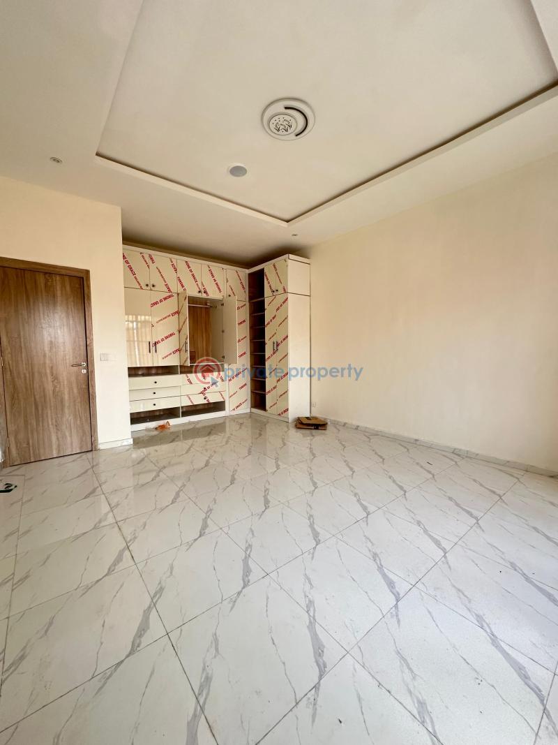 4 bedroom Terraced Duplex For Sale Ikota Lekki Lagos - 7