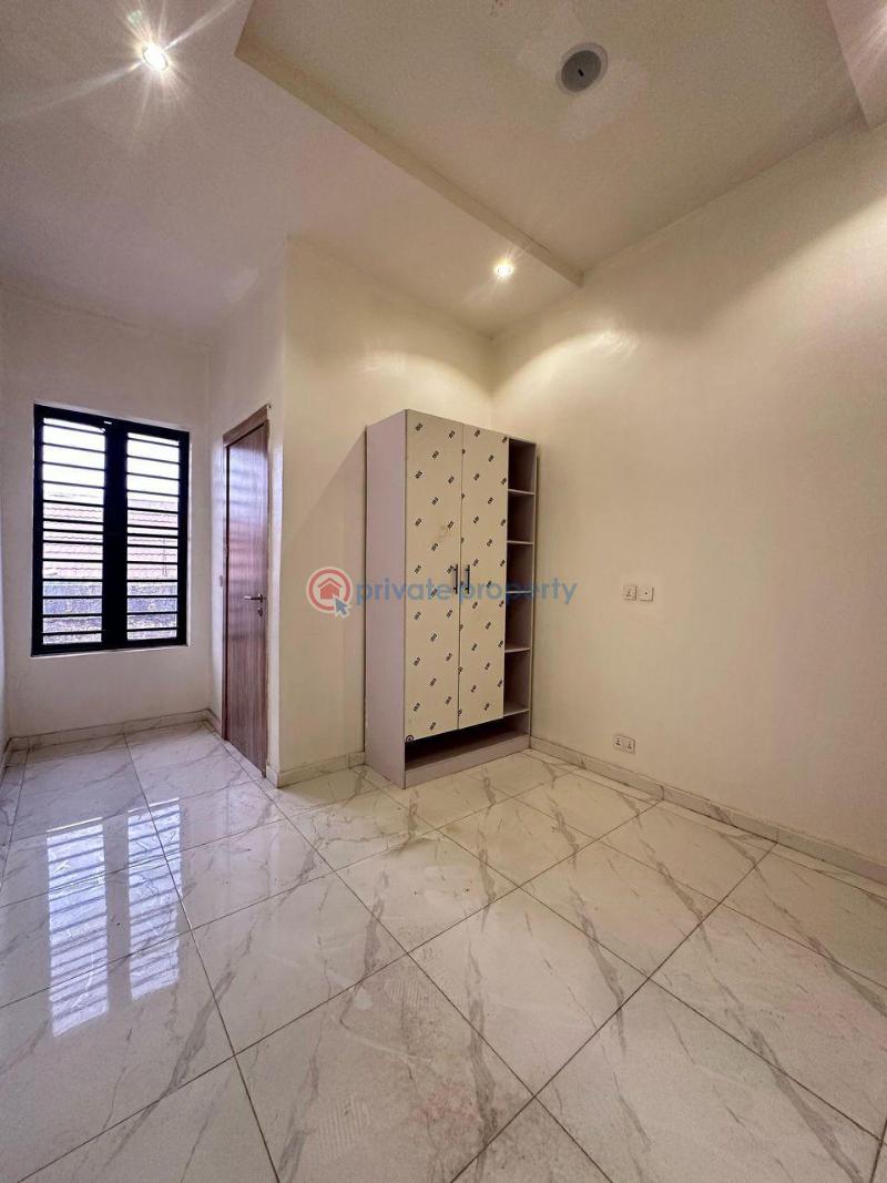 4 bedroom Terraced Duplex For Sale Ikota Lekki Lagos - 13