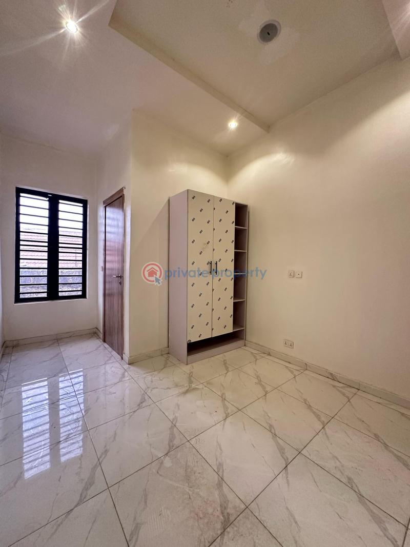 4 bedroom Terraced Duplex For Sale Ikota Lekki Lagos - 11