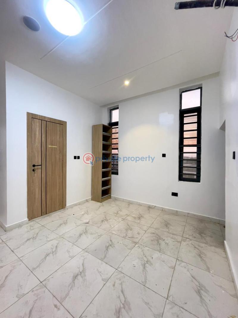 2 bedroom Block Of Flats For Sale Ologolo Lekki Lagos - 5
