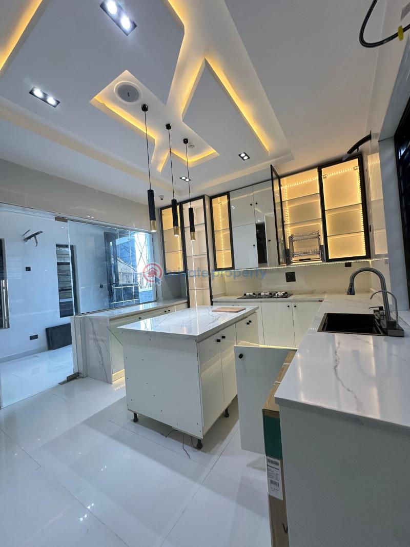 5 bedroom Detached Duplex For Sale Ajah Lagos - 5