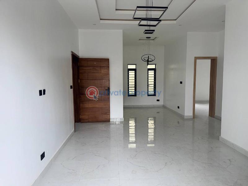 2 bedroom Flat & Apartment For Sale Lekki Scheme 2, Off Coastal Road. Lekki Scheme 2 Ajah Lagos - 1
