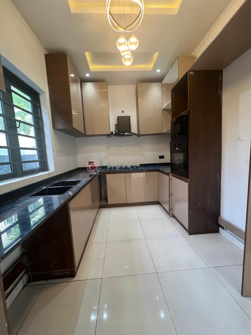 4 bedroom Terraced Duplex For Sale Sangotedo Ajah Lagos - 10