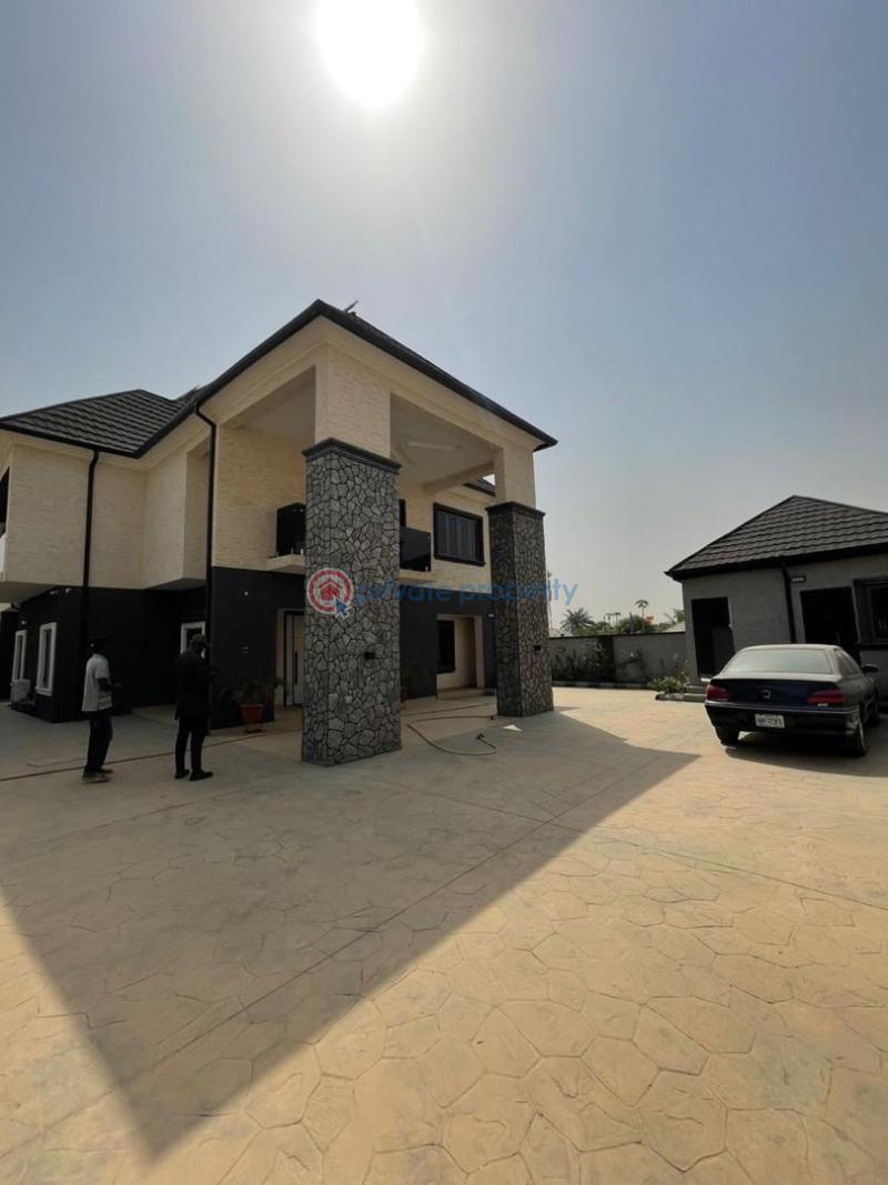 4 bedroom Detached Duplex For Sale Karsana Abuja Phase 3  - 9