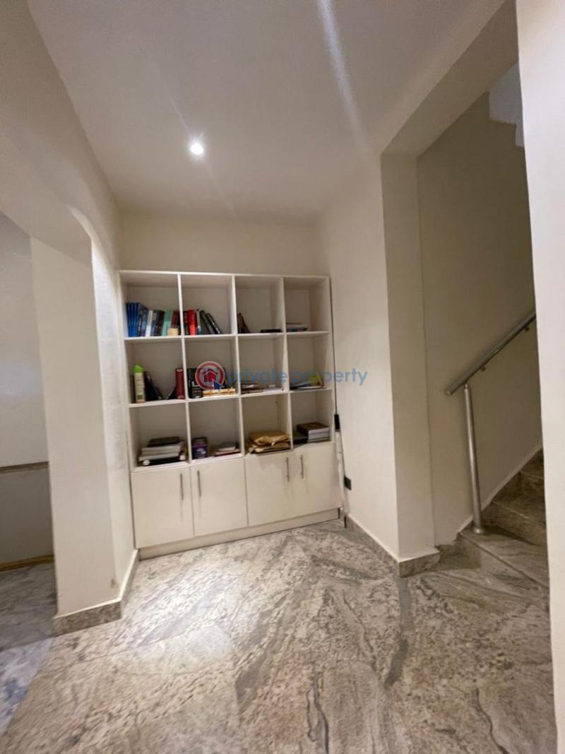 4 bedroom Detached Duplex For Sale Karsana Abuja Phase 3  - 3