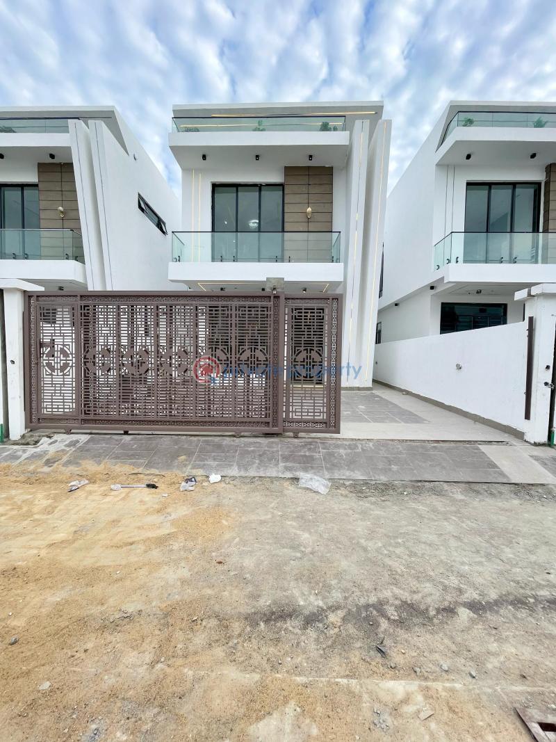 4 bedroom Detached Duplex For Sale Second Toll Gate Chevron Drive Lekki Lagos - 1