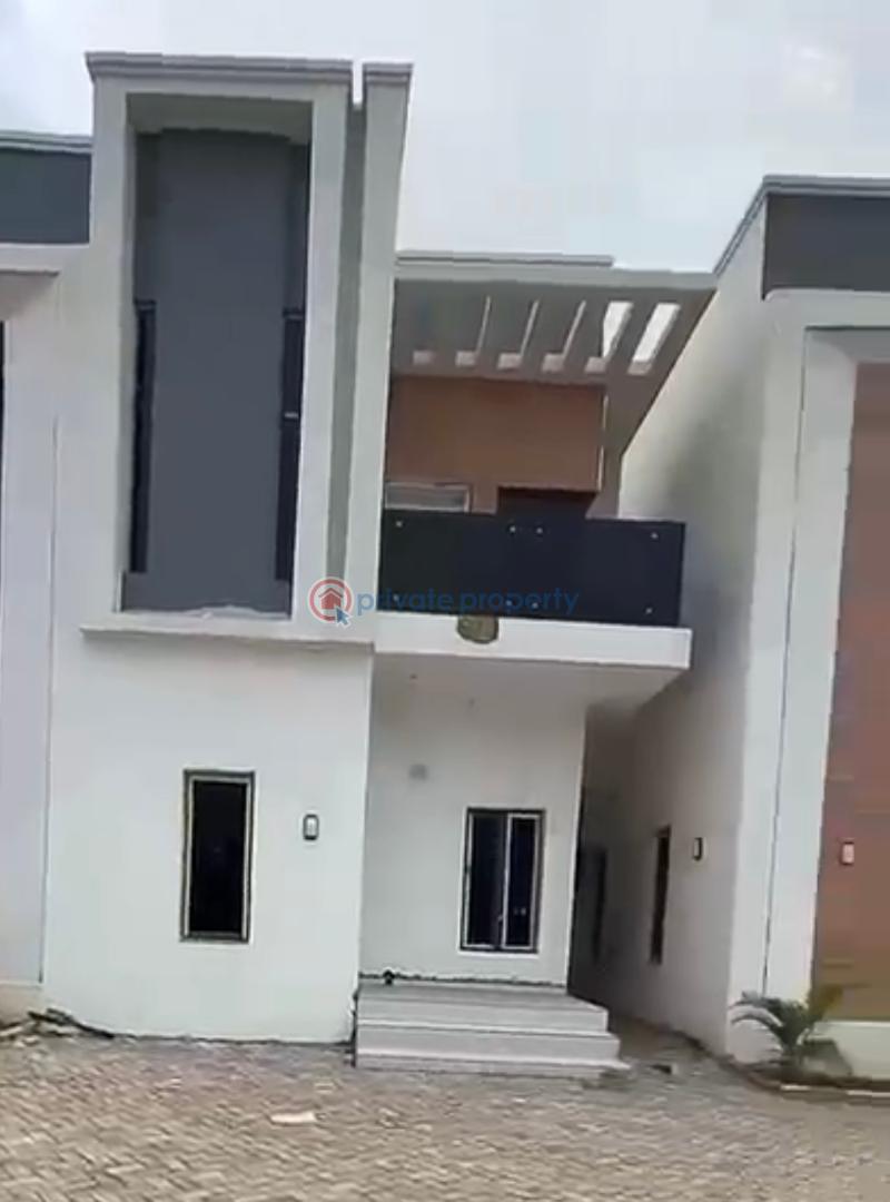 4 bedroom House For Sale Games Village & Brick Hall School Kaura Abuja Phase 2  - 3