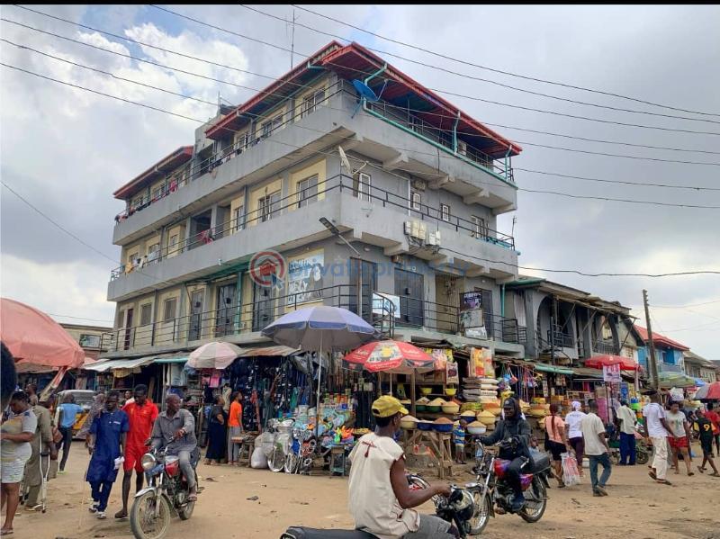 Mall/Complex/Plaza For Sale Agege Lagos