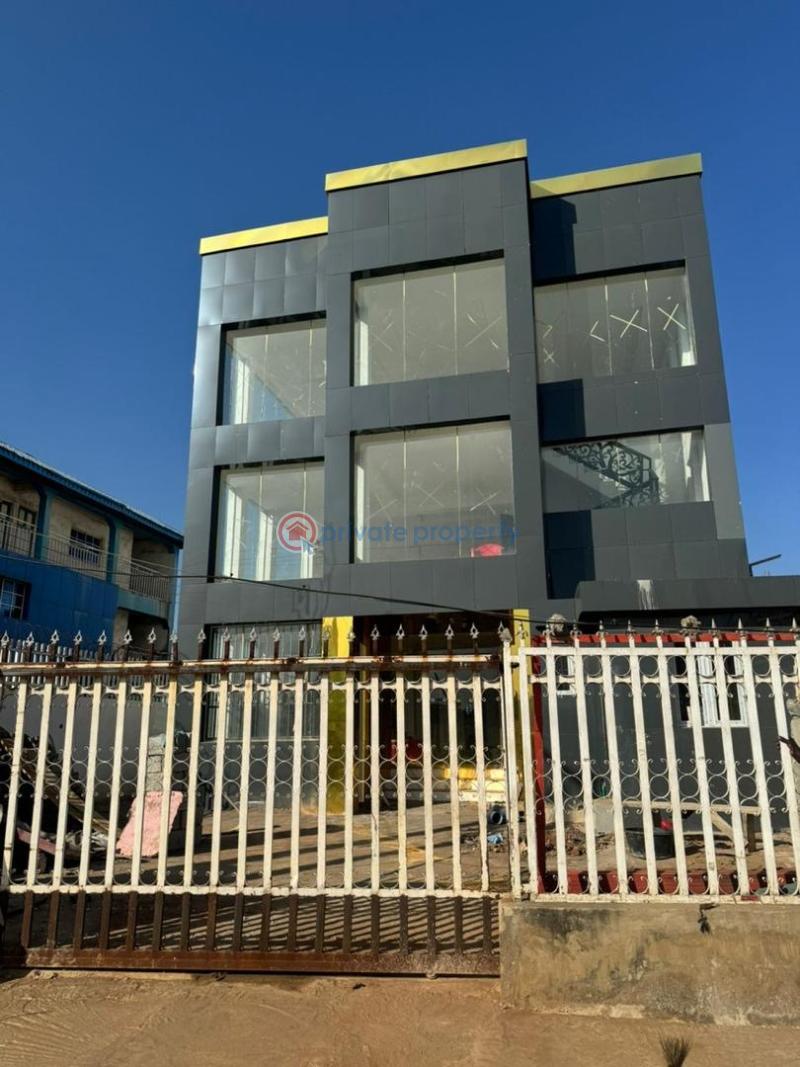 Mall/Complex/Plaza For Sale Mararaba Abuja Phase 4  - 2