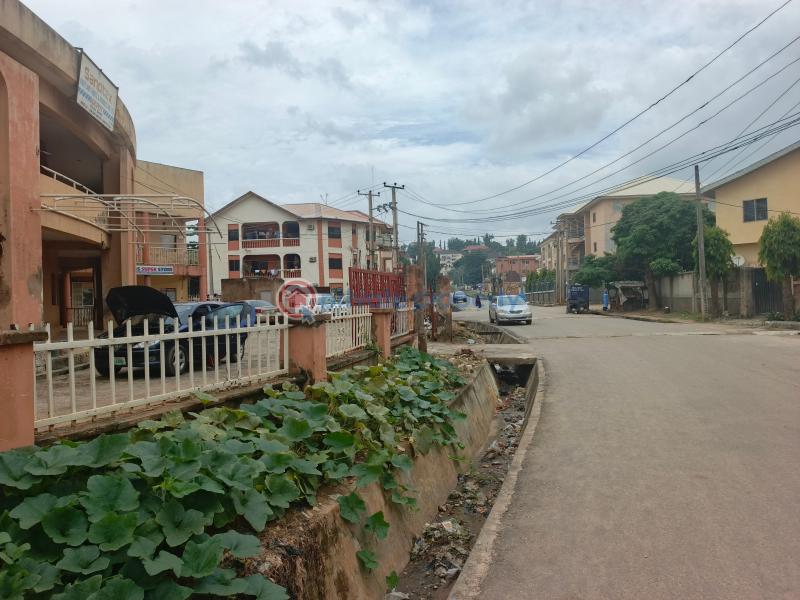 Mall/Complex/Plaza For Sale Karu Site, Karu, Abuja Karu Abuja Phase 4  - 5
