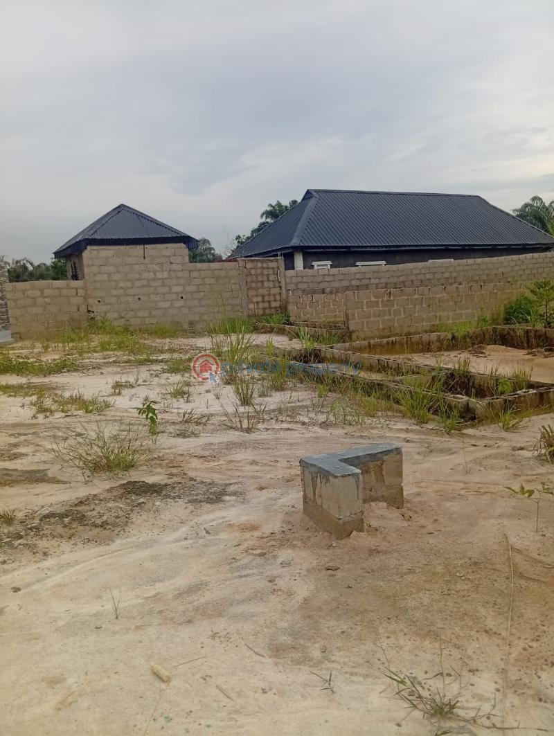 Mixed use Land For Sale Mowe Ogun area  - 0