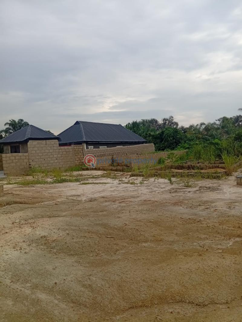 Mixed use Land For Sale Mowe Ogun area  - 4