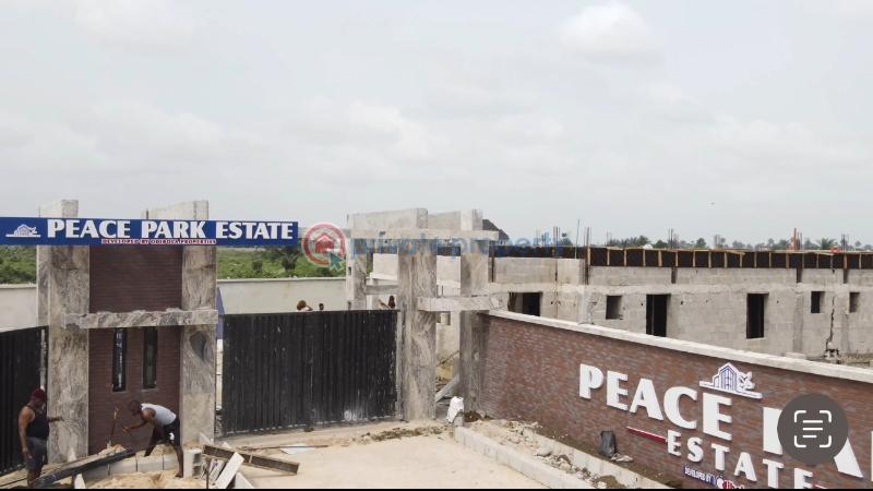 Mixed use Land For Sale Obirikwere New Airport Road Opposite Greater Taf City Port Harcourt Rivers - 3