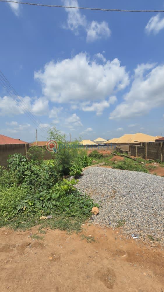 Land For Sale 10 Secs Drive To The Tarred Road At Idi Ishin Quarters Elewuro Akobo.* Ibadan Oyo