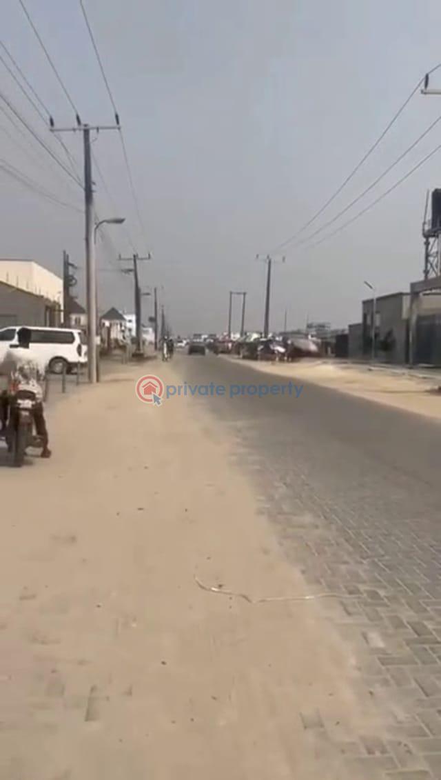 Mixed use Land For Sale Victoria Crest Iv Estate Lafiaji Lekki Lagos - 3