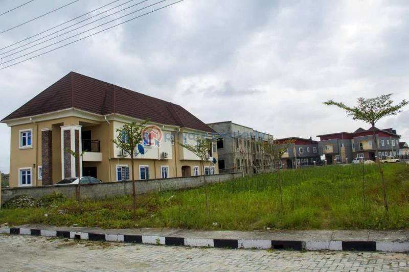 Land For Sale Amity Estate Sangotedo Ajah Lagos - 1