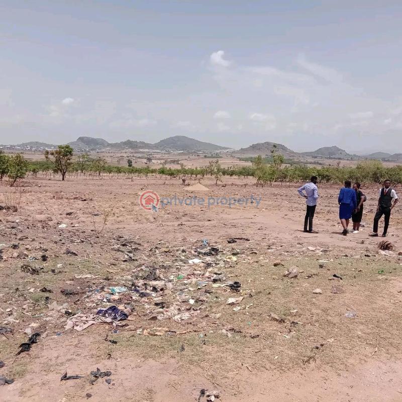 Land For Sale Salon Lugbe, Abuja Phase 4  - 2
