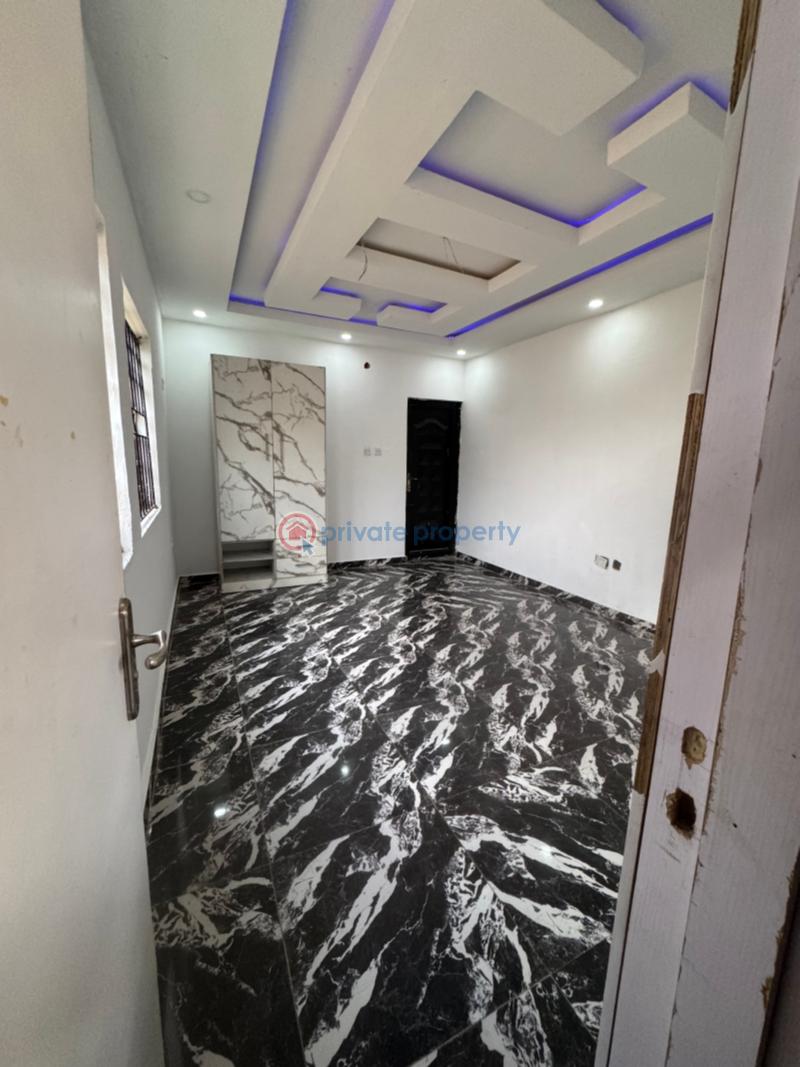 1 bedroom Studio Apartment For Rent Sodiq Jimoh Avenue Igbogbo Ikorodu Lagos - 4