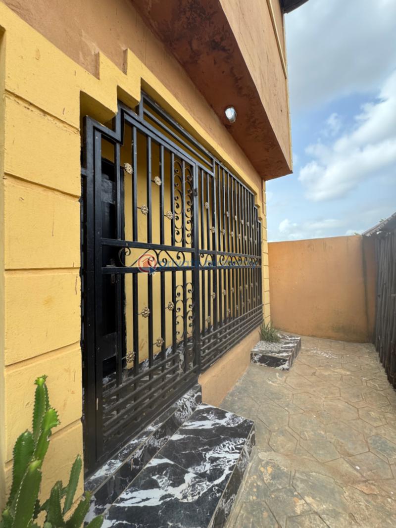 1 bedroom Studio Apartment For Rent Sodiq Jimoh Avenue Igbogbo Ikorodu Lagos - 3